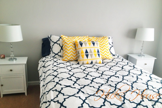 Hicks House | Stonington Gray Guest Room