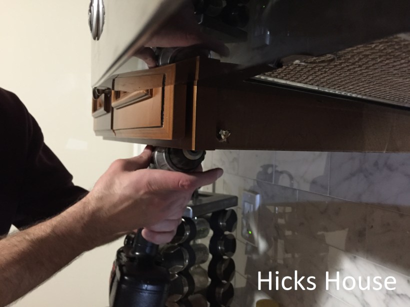 Hicks House | Under Cabinet Lighting